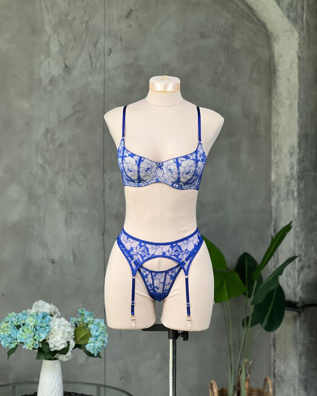 «Pamela» Лекала комплекта. Розпродаж