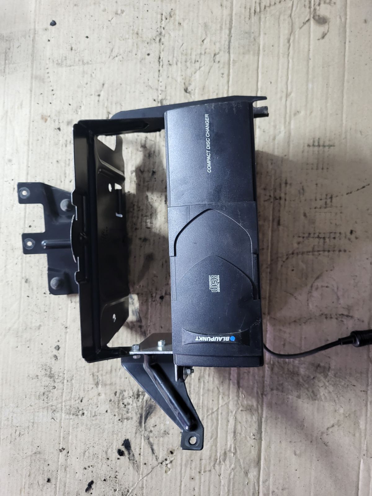 BLAUPUNKT CD чейнджер AUDI A6C5