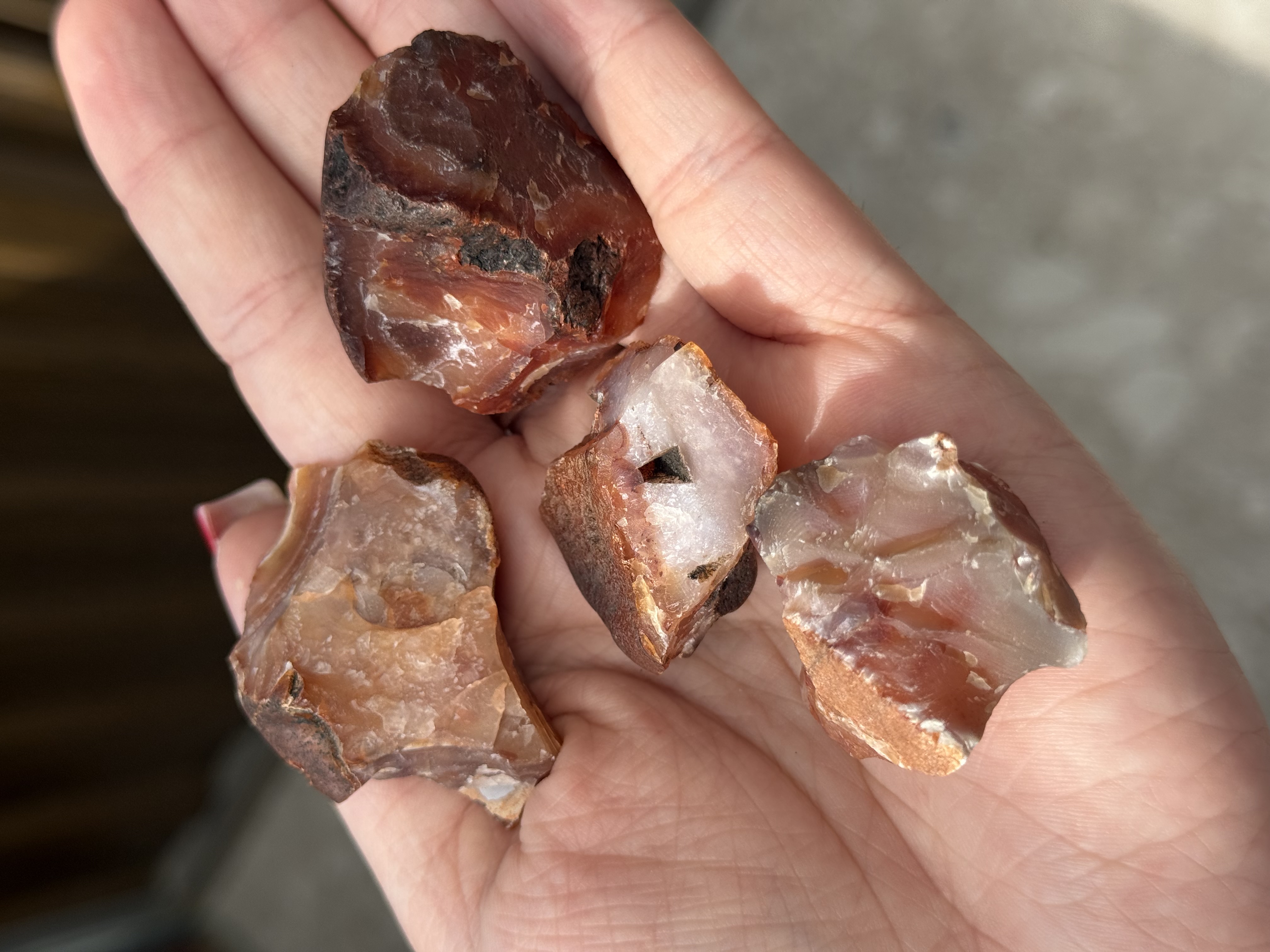 Сердолік (необроблений)