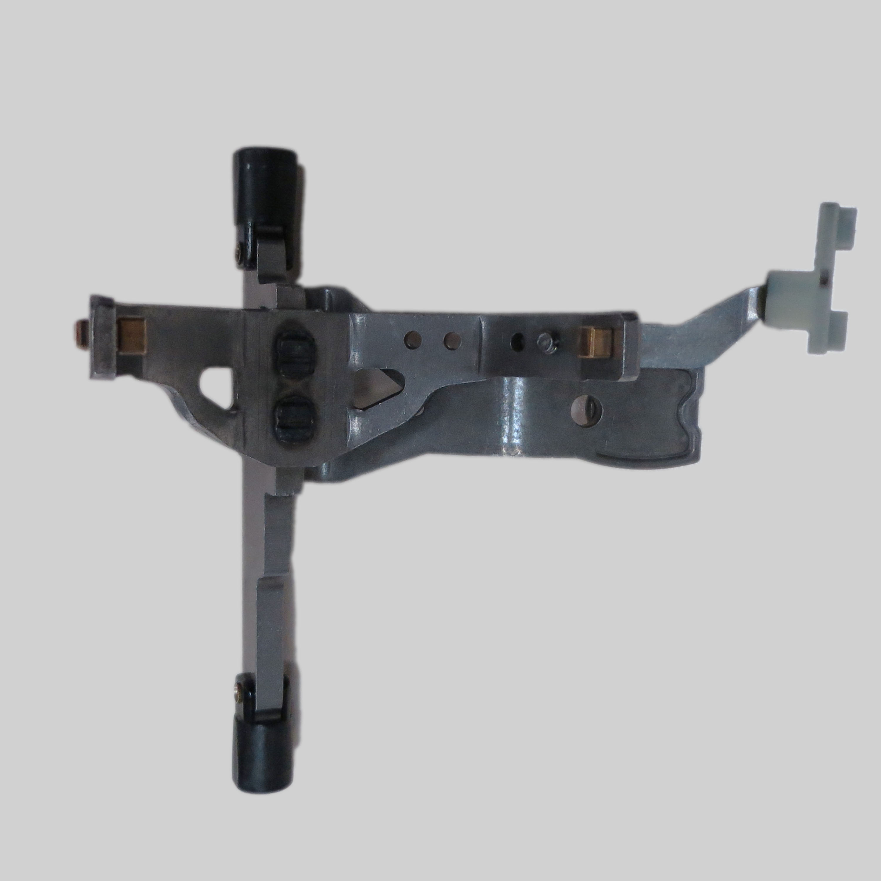 Вилка перемикання передач DCT450 MPS6