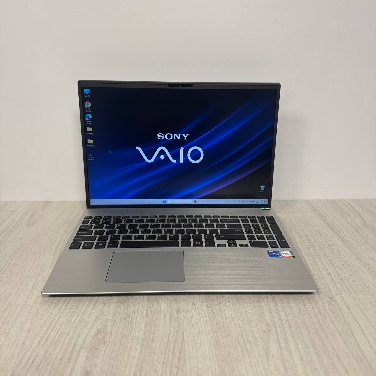 Sony VAIO 16 VJF161X