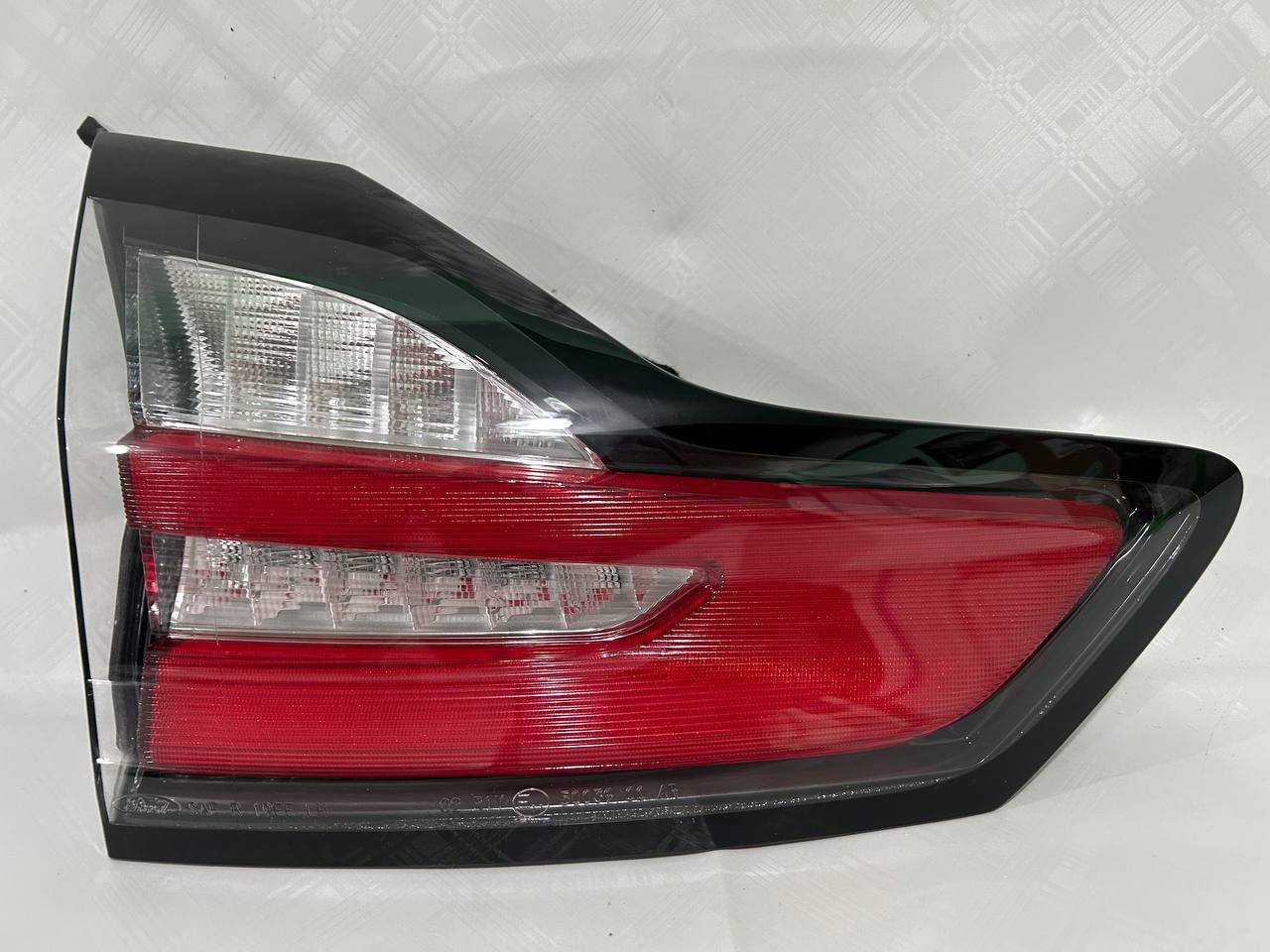 Ford Edge комплектація Titanium б.у оригінал Ліва в ляду 2018 - 2024 роки