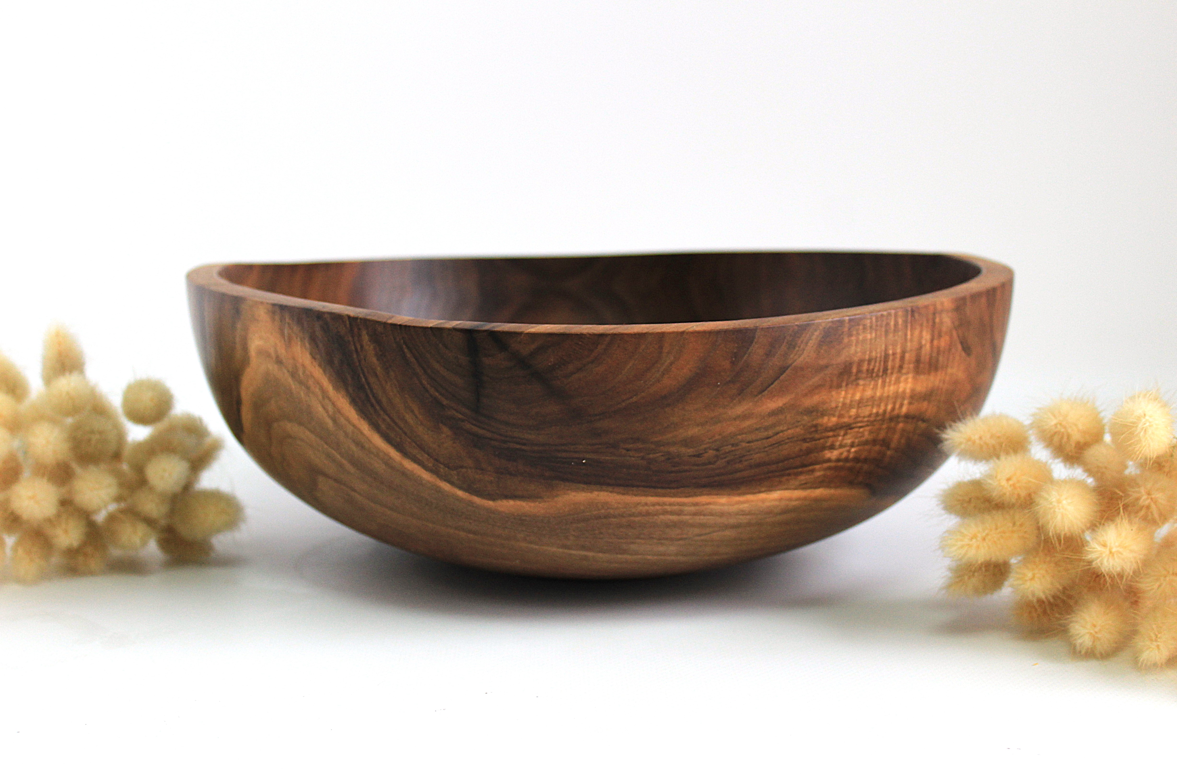 Салатник великий з горіха ручної роботи