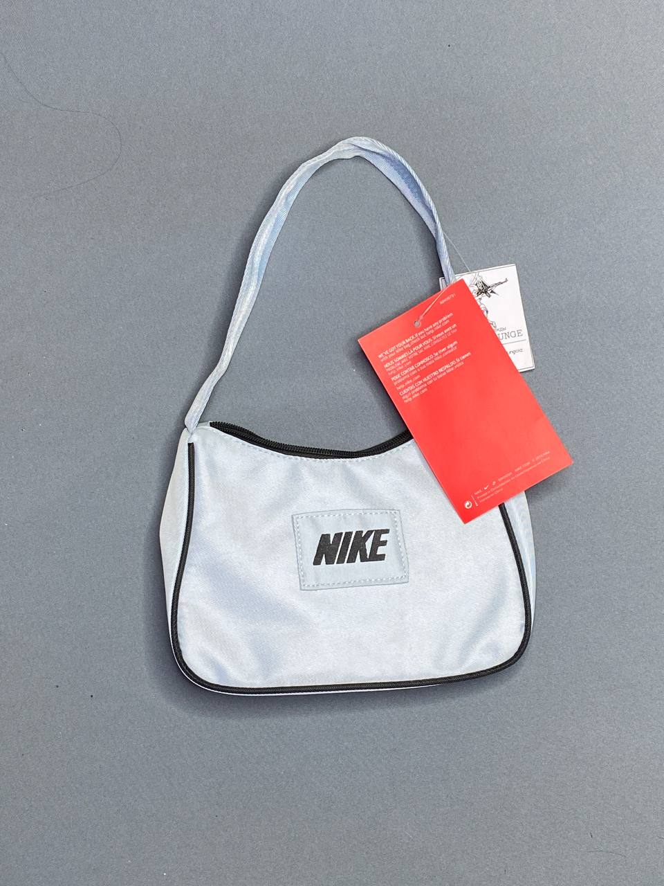 сумочка nike