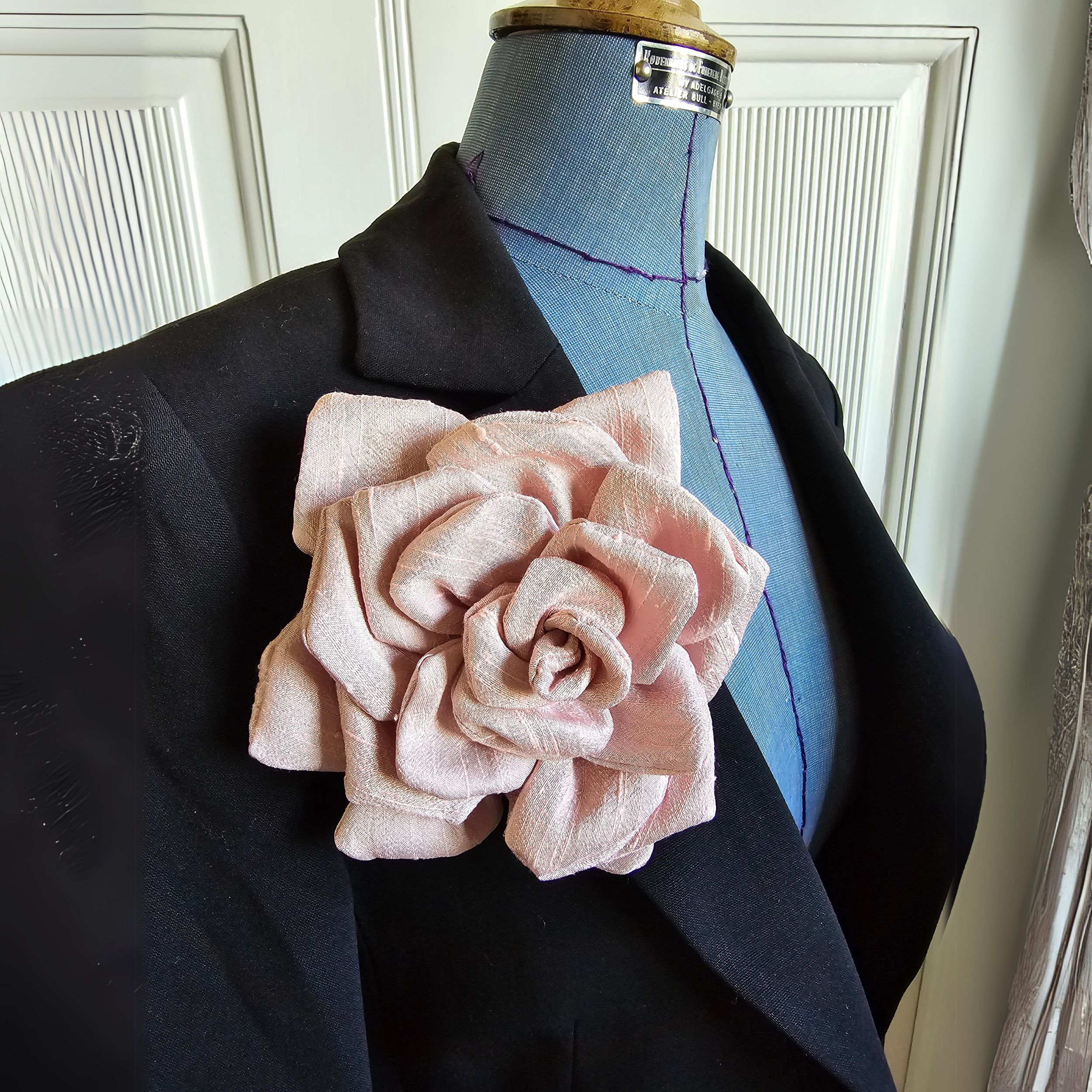 Silk Flower Brooch Light Pink Rose