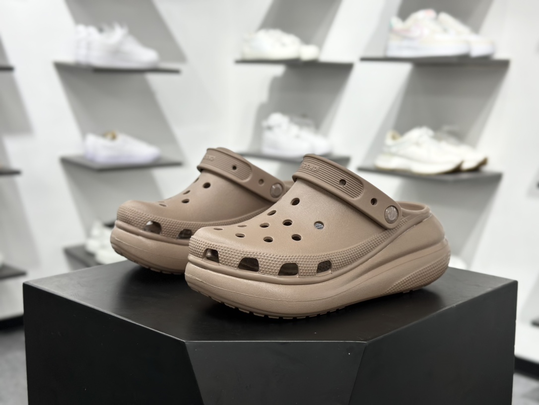 Crocs Stomp Clog Sandals