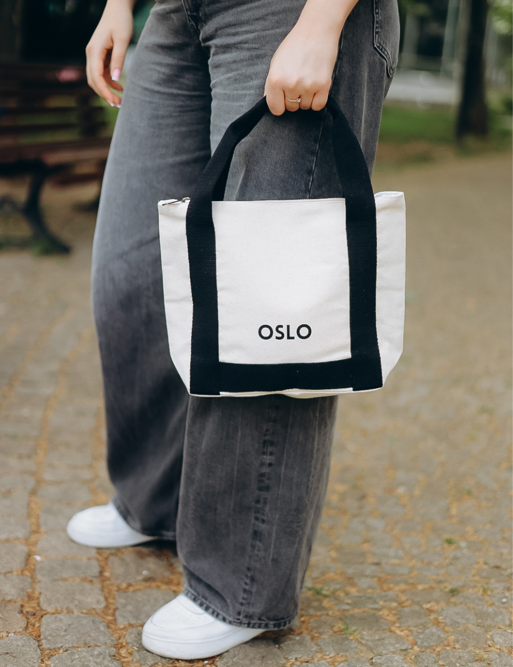 Shopper bag with Oslo print