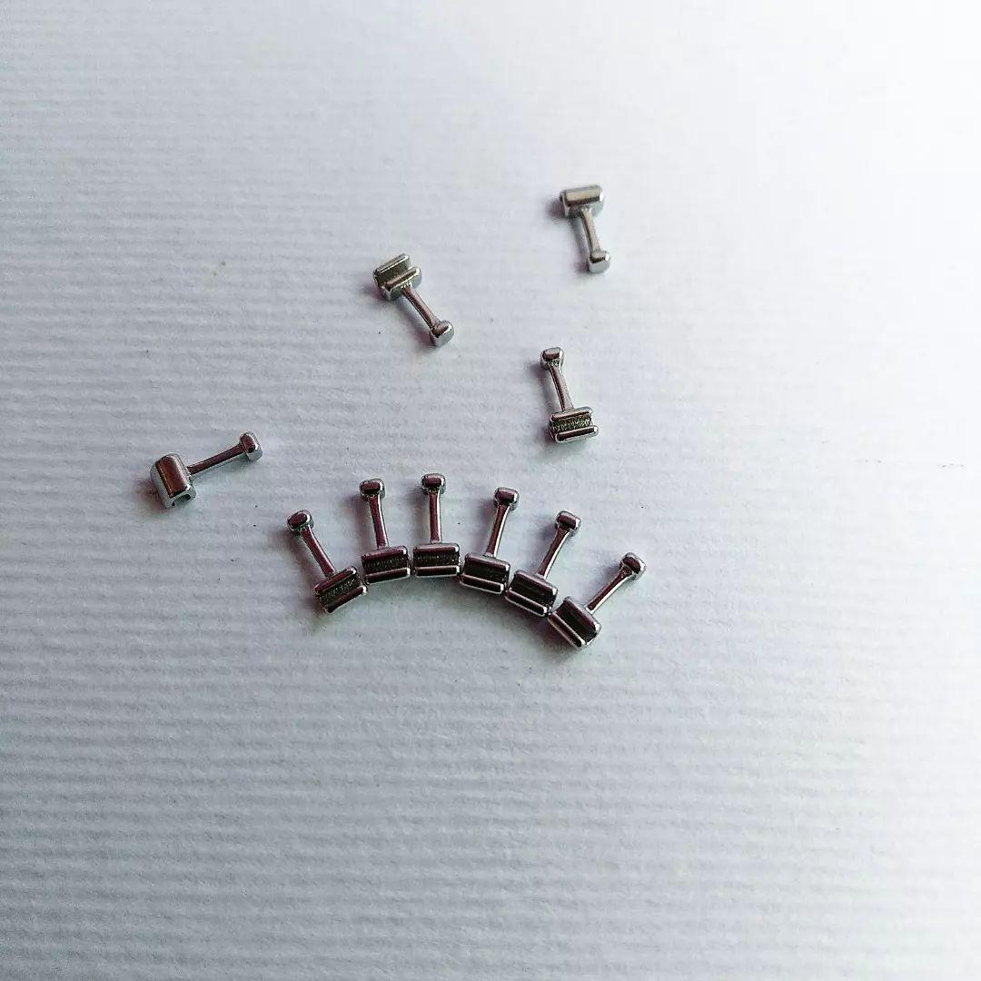 Фіксатор на дугу з гачком 4 мм WBT (акція 10+2)