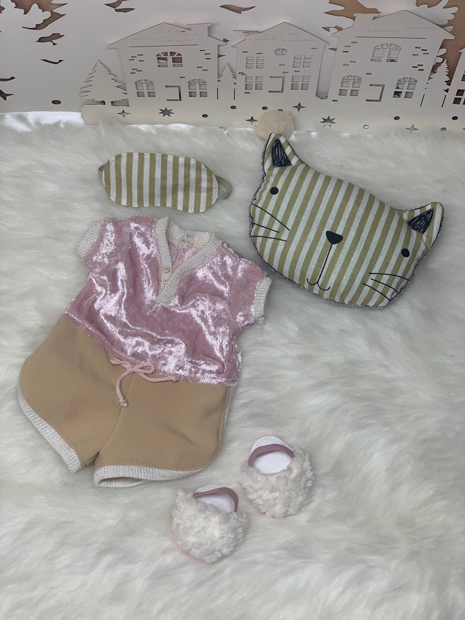 Одяг для Baby Born 43см: велюрова піжама, капці, маска для сну
