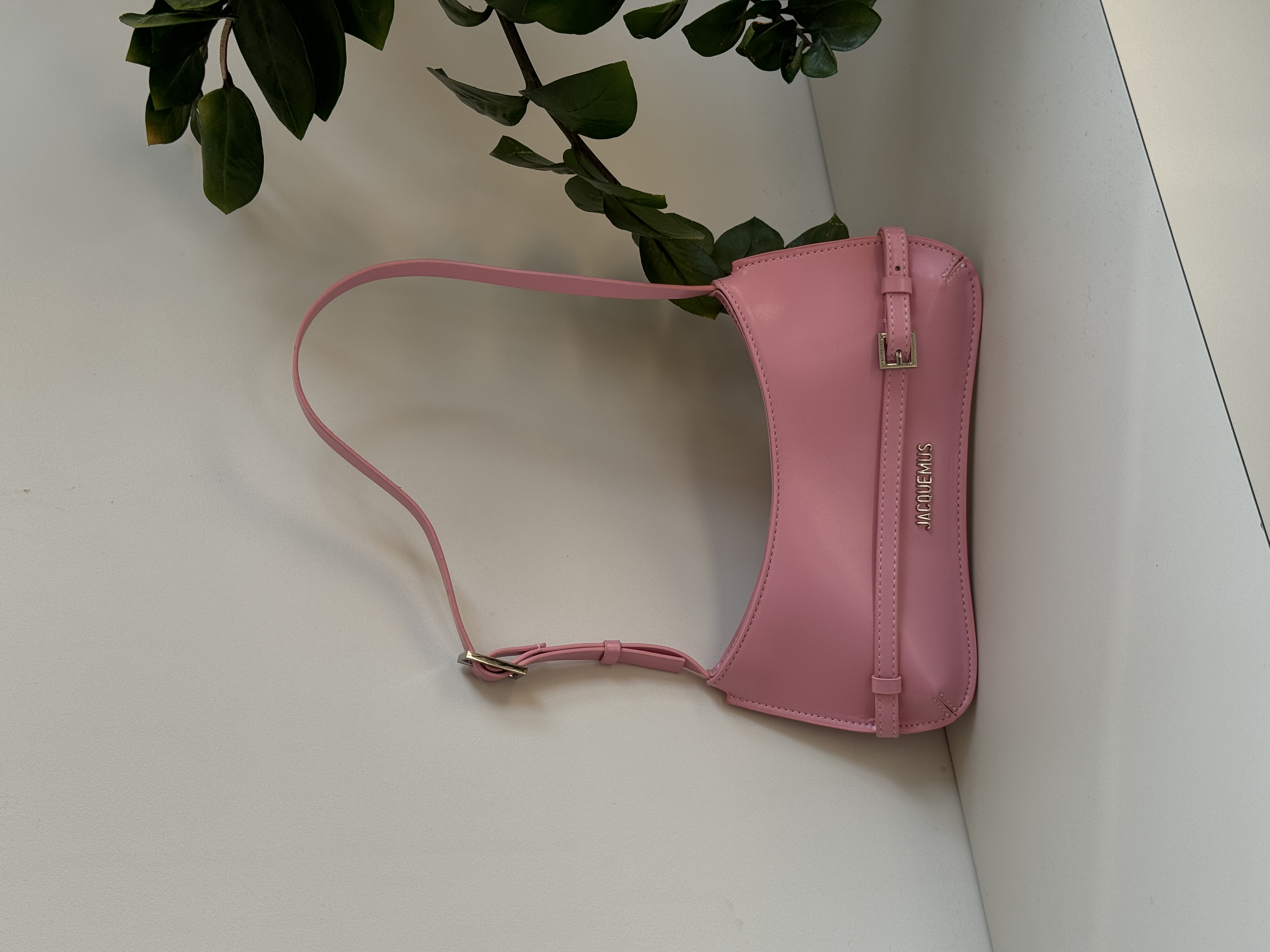 Jacquemus Le Bisou Ceinture Leather Shoulder Bag in Pink