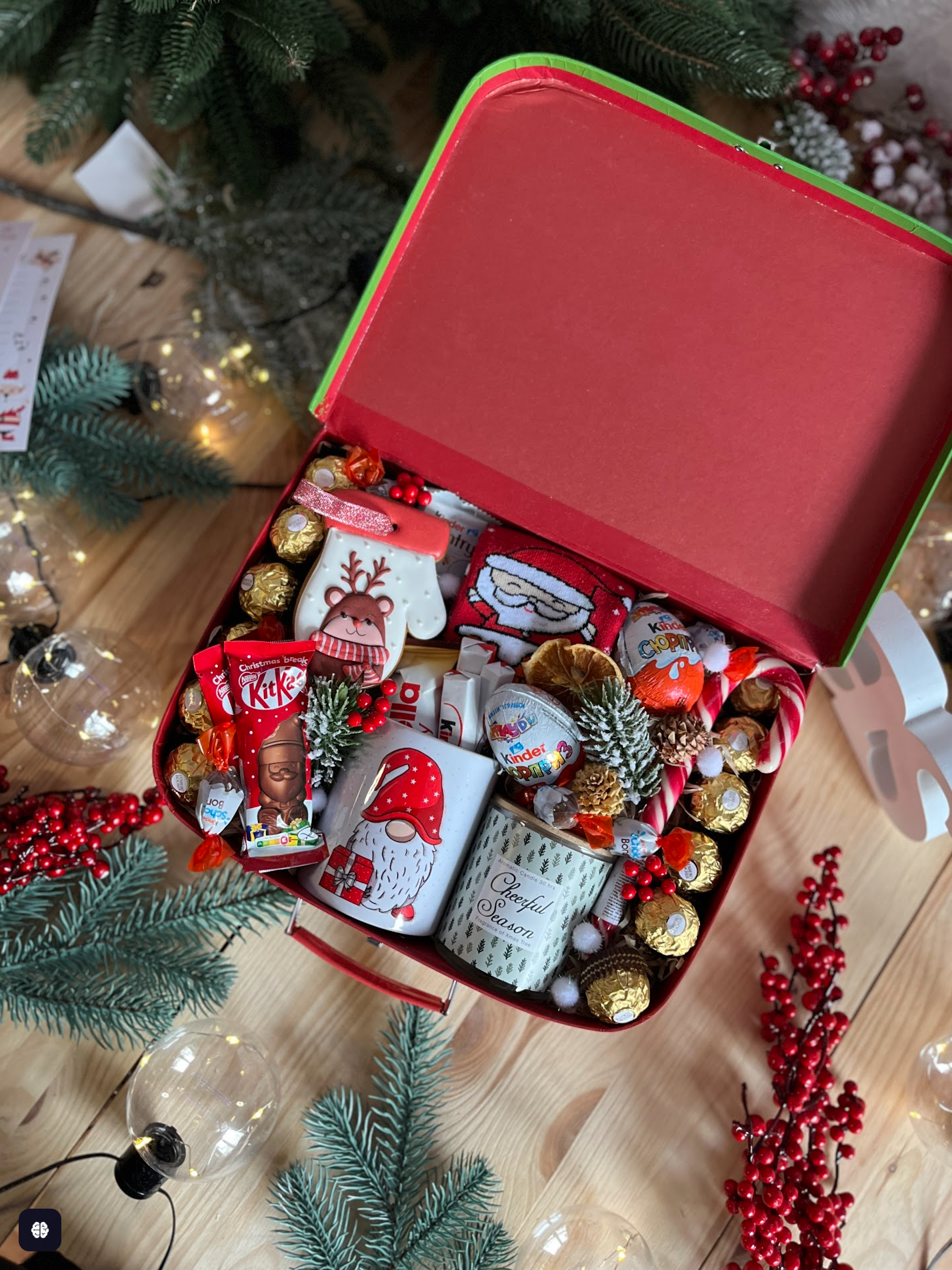 Велика Новорічна Скриня