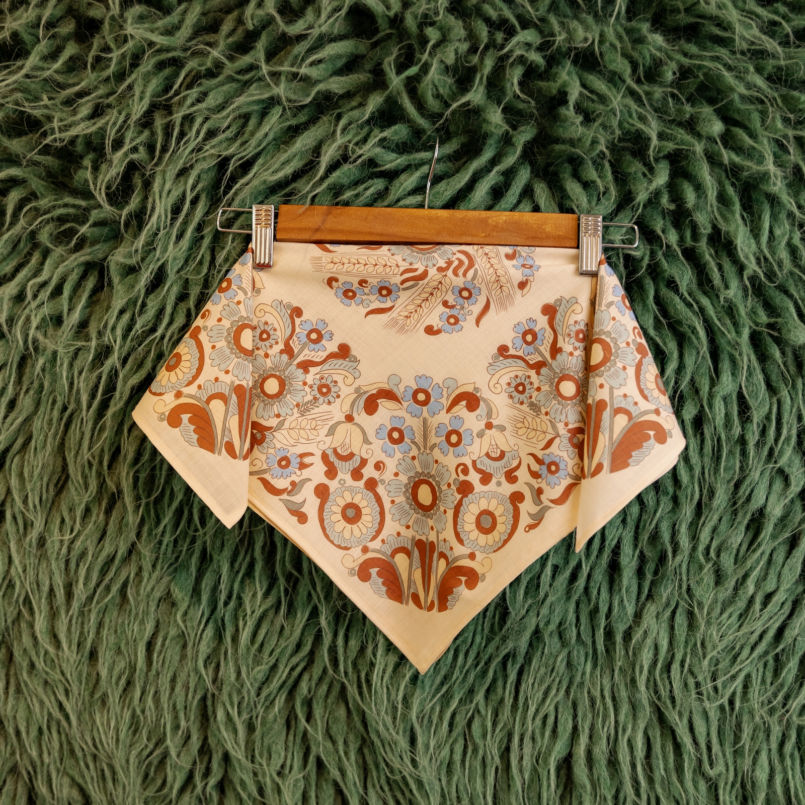 Хустка з колосками, 50*50 см