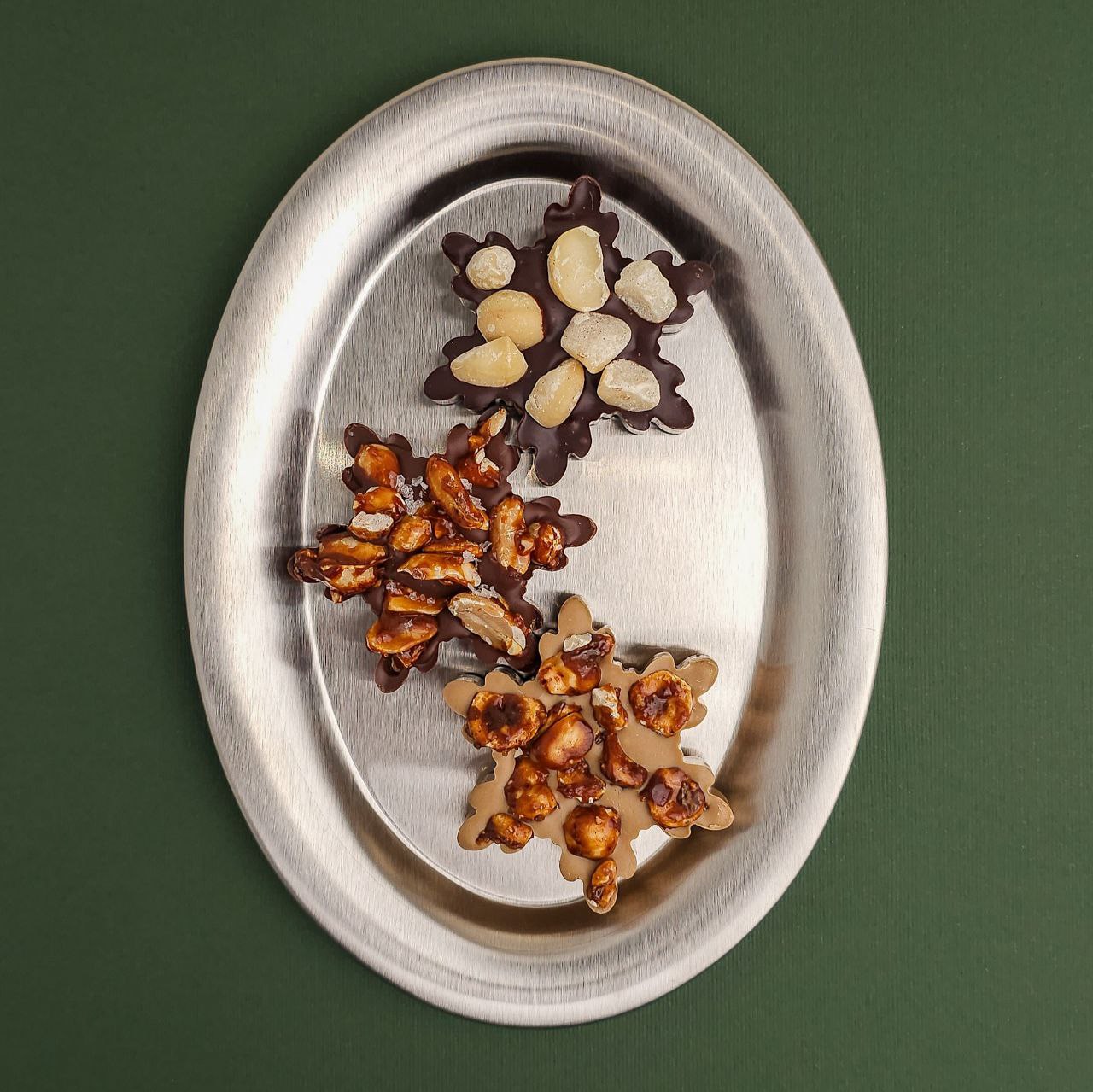 Набір сніжинок з 3 видів шоколаду