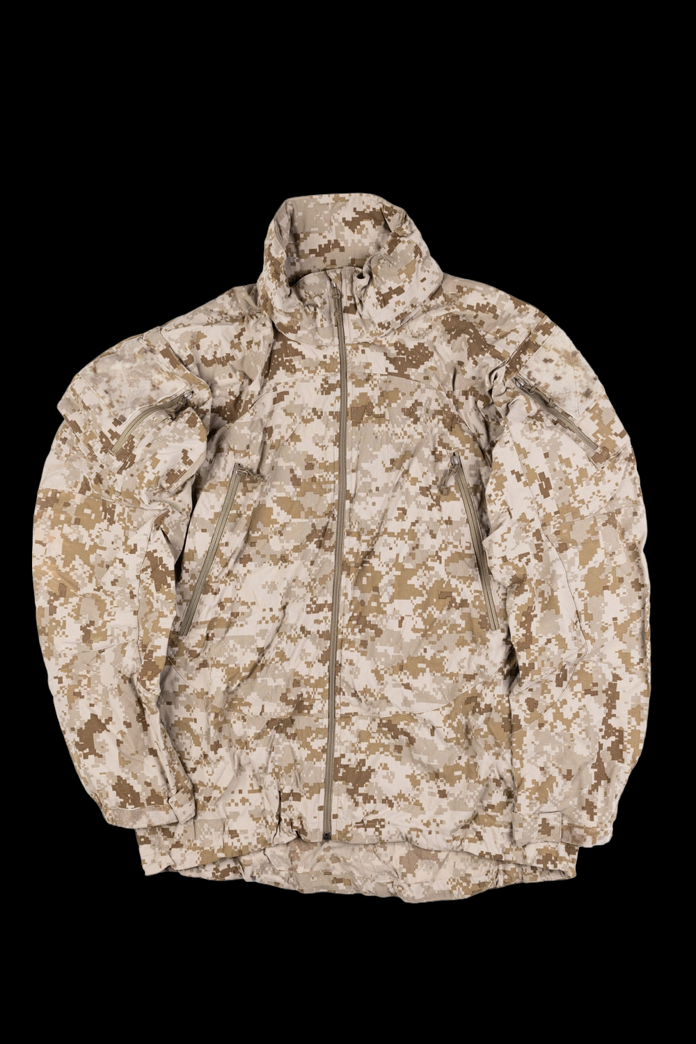 Оригінальна мембранна софт-шелл куртка ССО ВМФ США "Patagonia MARS Level 5 Soft Shell Jacket AOR1 (Special Edition)" від американського преміум бренду "Patagonia".