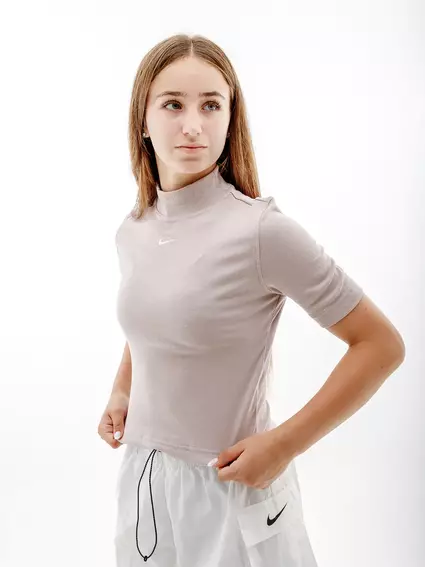 Футболка жіноча Nike Sportswear Essentials T-Shirt