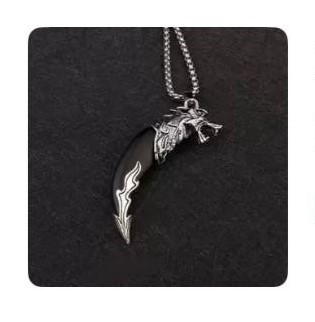 Підвіска з кулоном ікло вовка, чорний