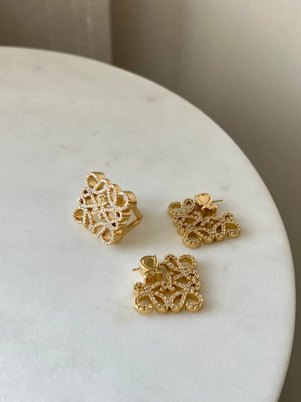 Сережки Loewe