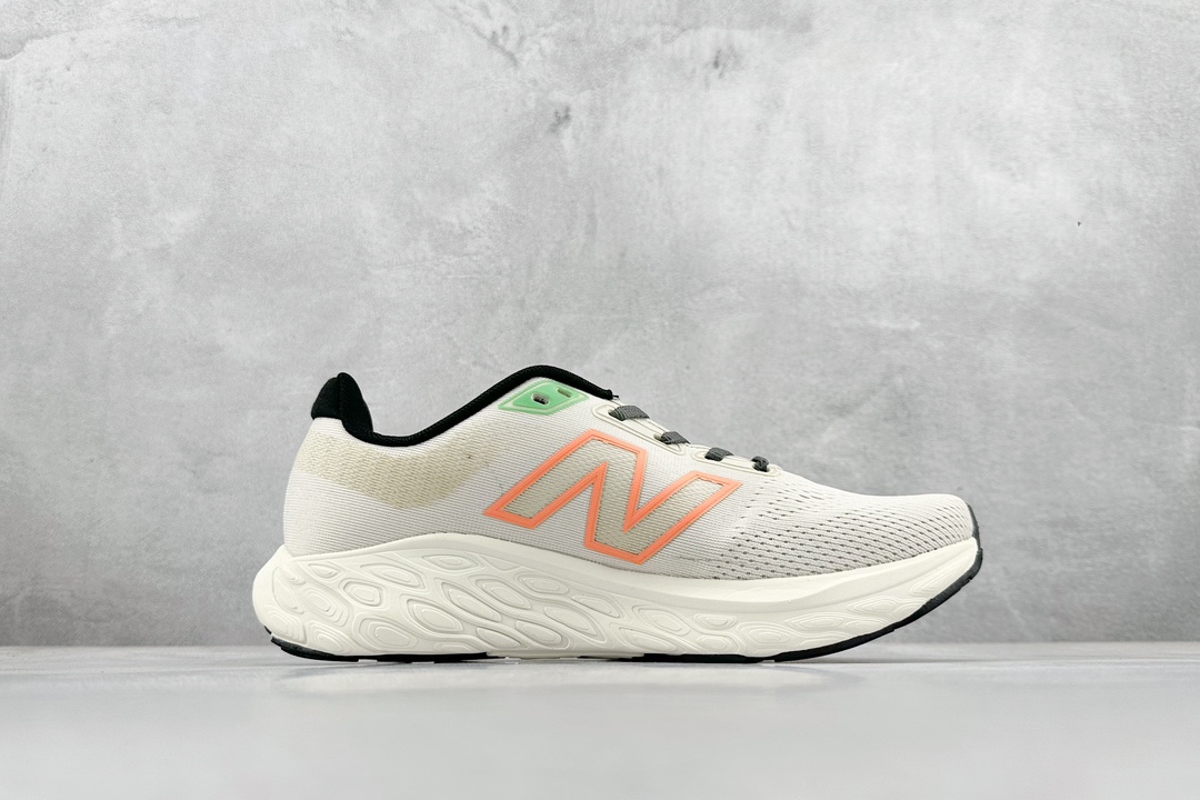  New Balance NB FuelCell Propel M880S10