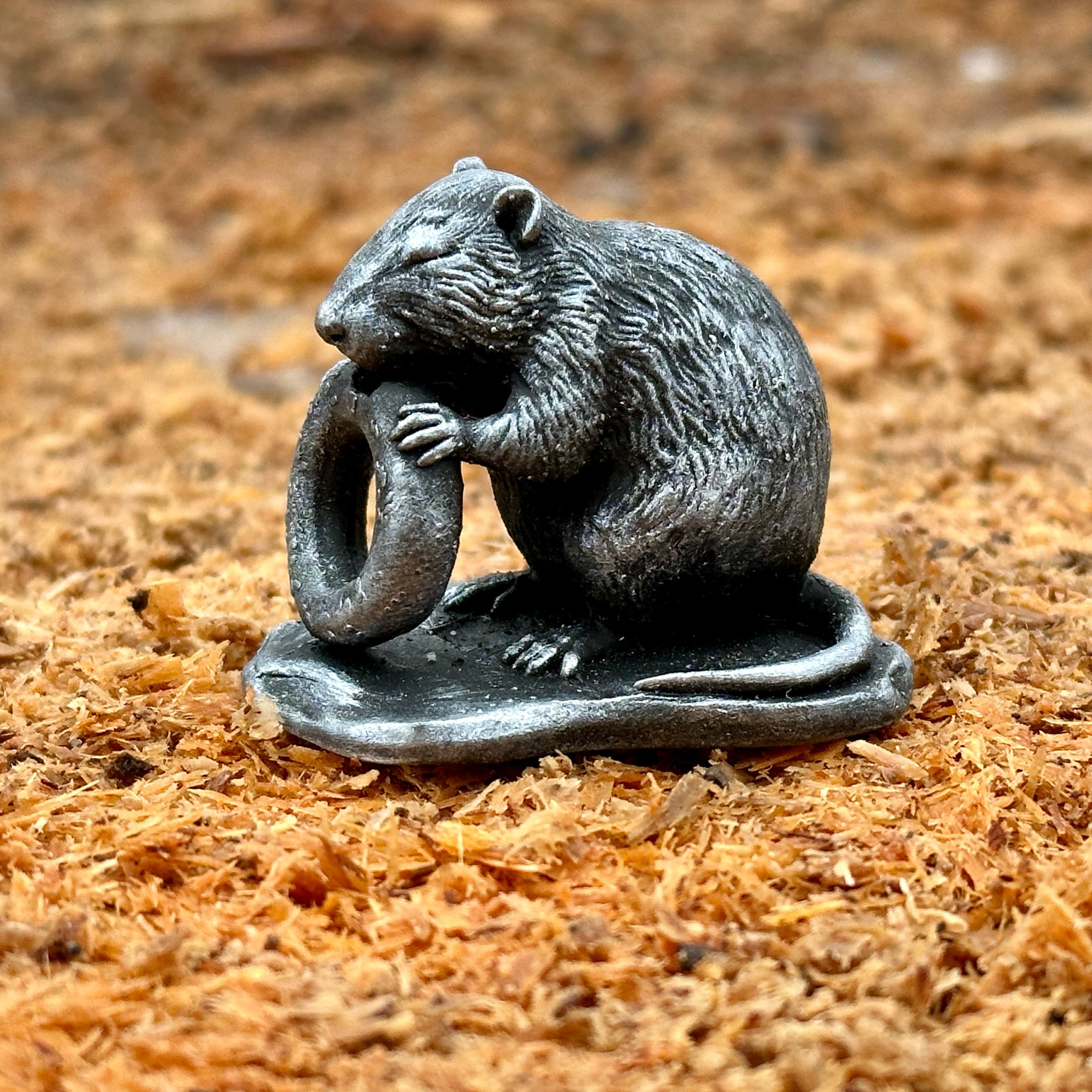 Фігурка Нутрія з бубликом