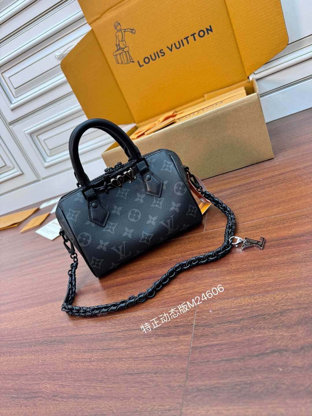 Сумка Louis Vuitton