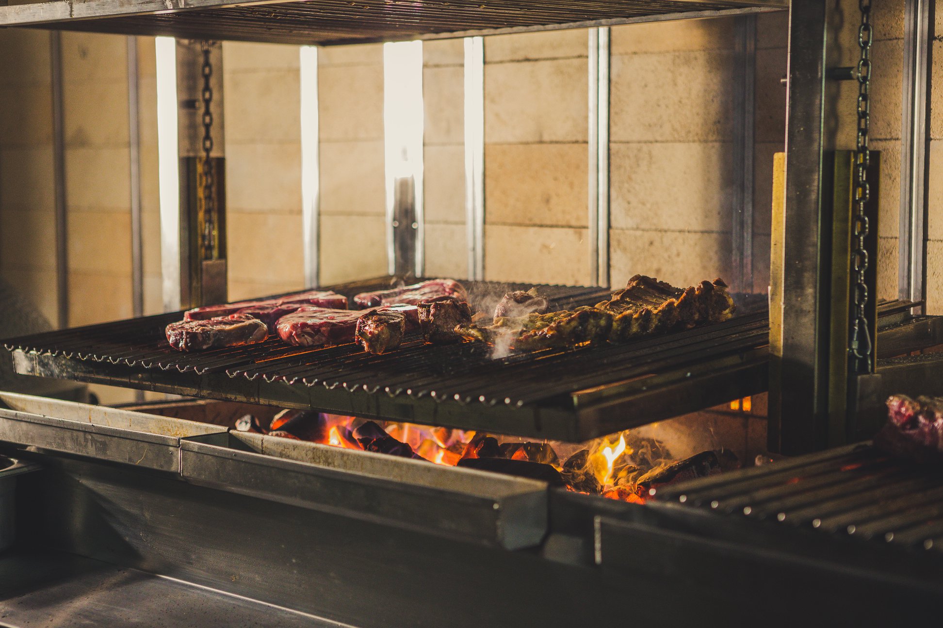 Аргентинський гриль, BBQ, парилья, професійний гриль