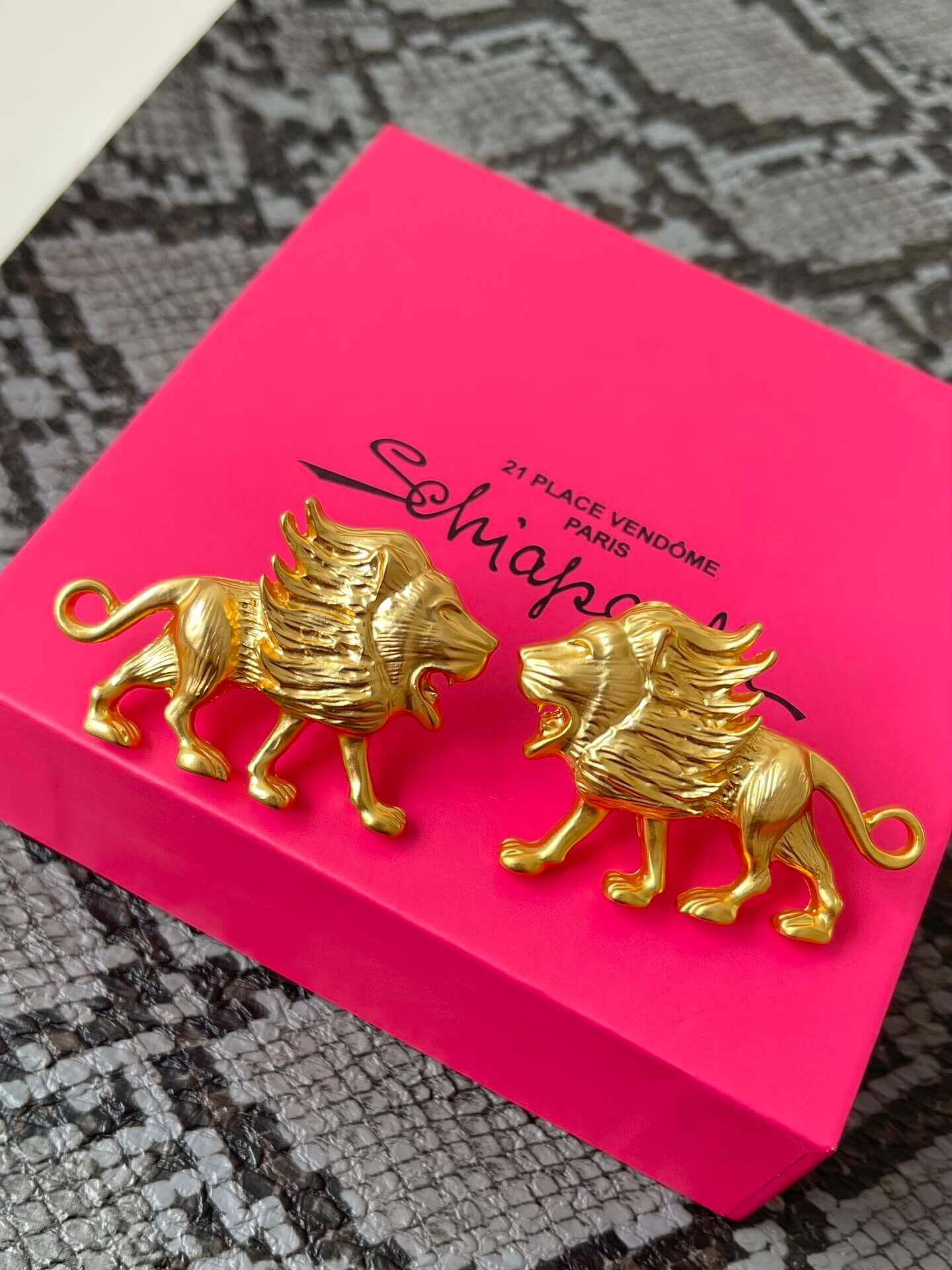 Schiaparelli  сережки