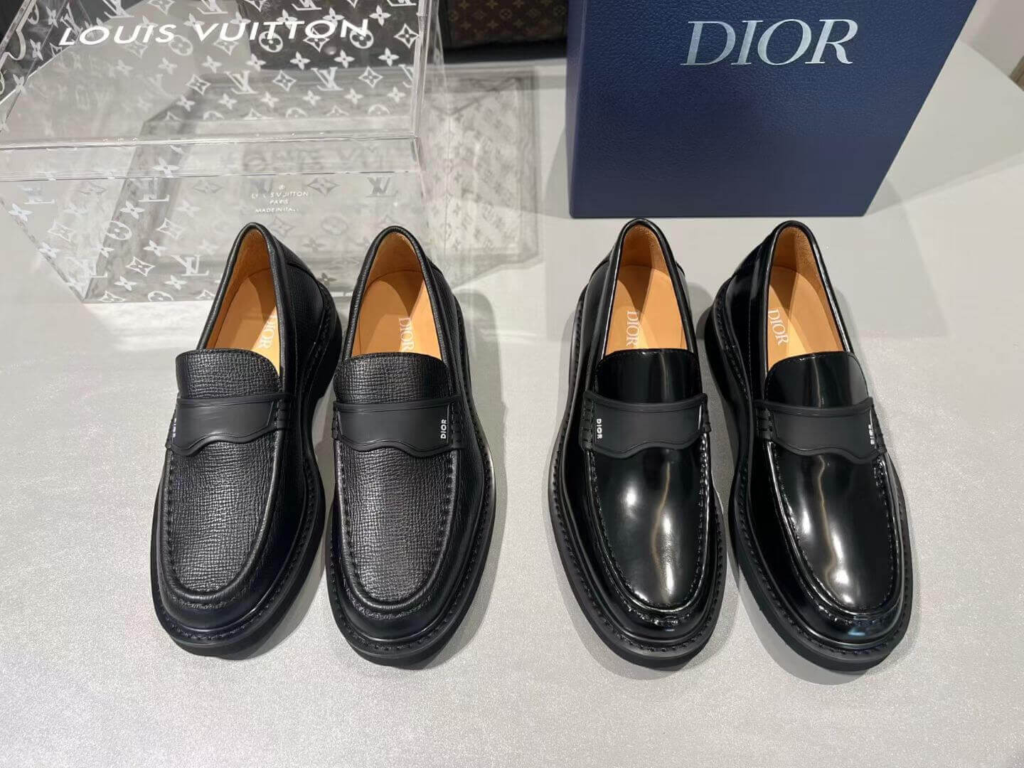Dior лофери