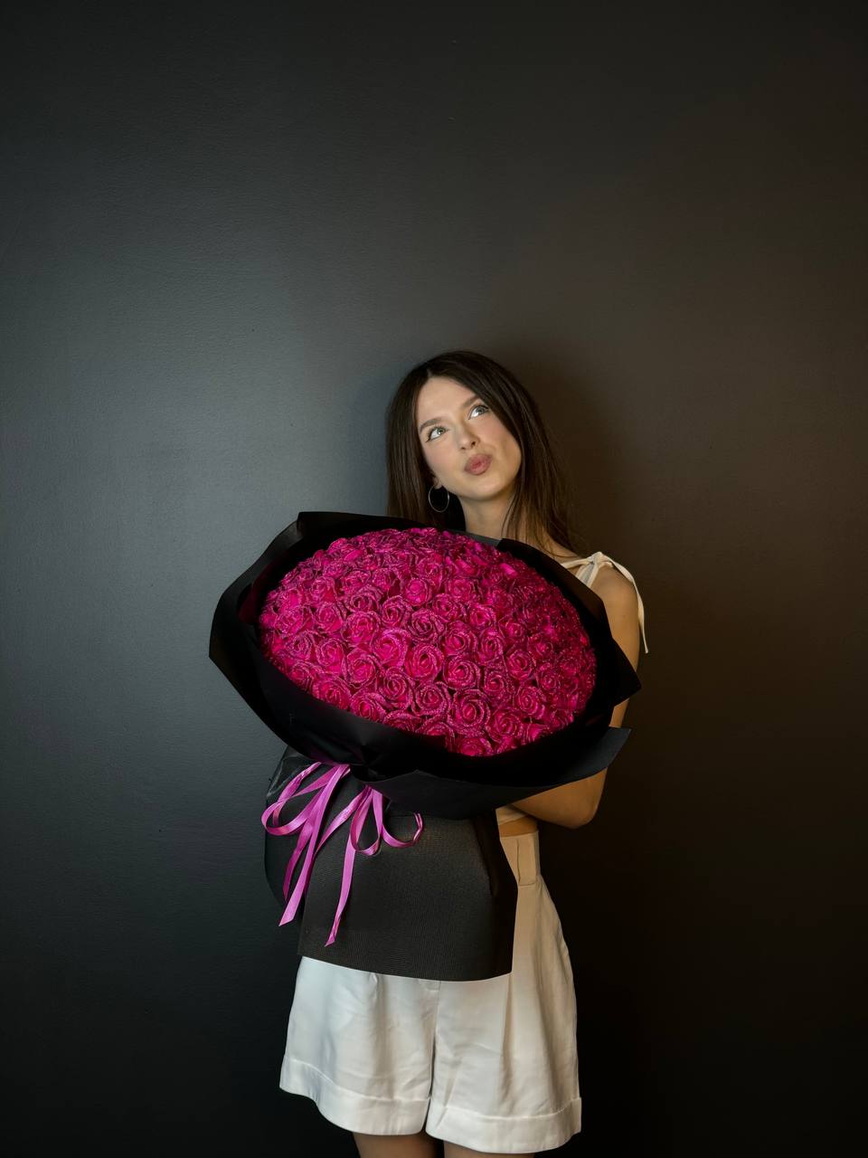 Малиновий букет з блискітками на 101 троянду 💖